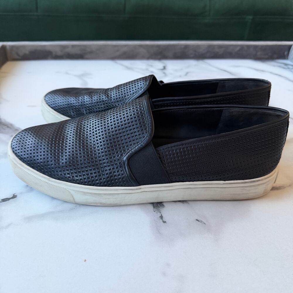 Vince Blair Black Perforated Leather Slip-On Flats Size 8.5 - Picture 5 of 8